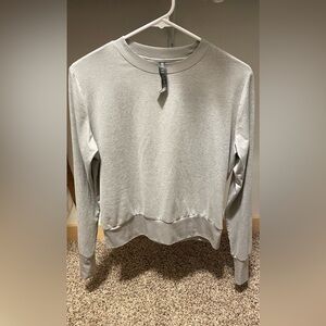 Vuori women’s long sleeve Daydream Crew Small